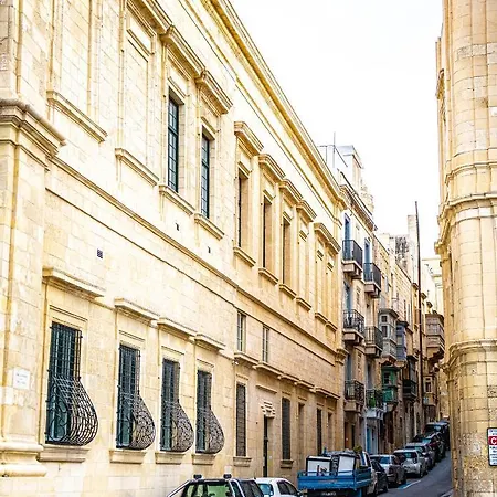 Апартаменты Moon Stone